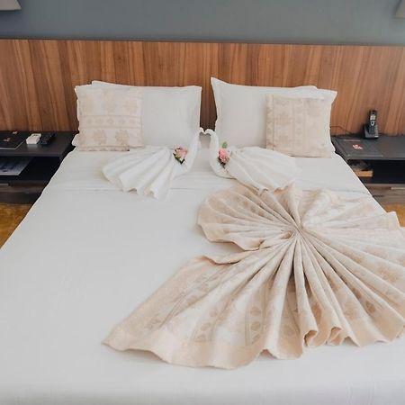 Hotel Nina Дакар Экстерьер фото